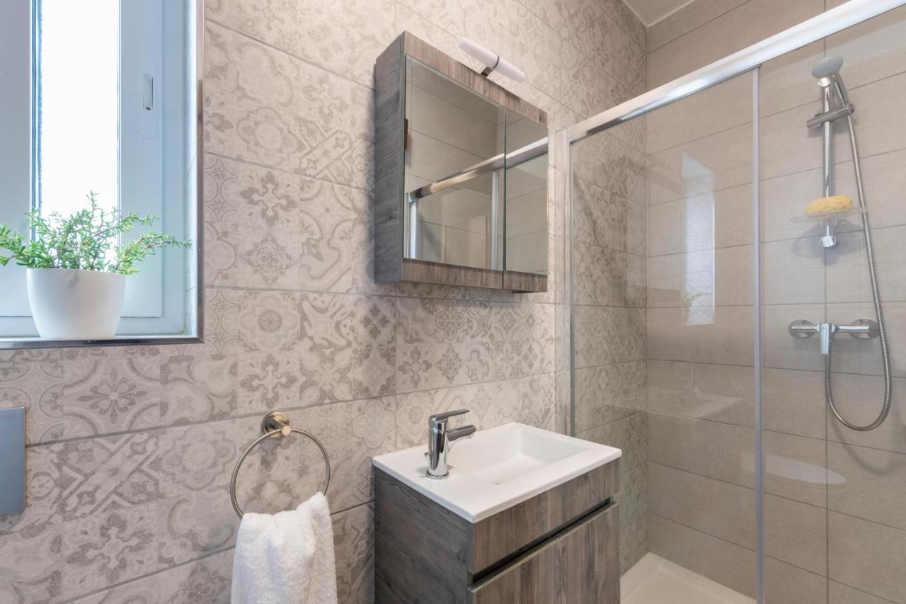 Staymela Apartments - Μπιρκιρκάρα Εξωτερικό φωτογραφία